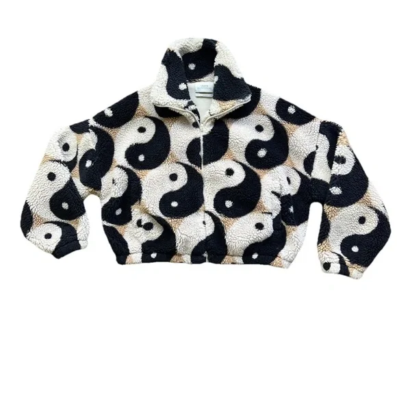 Urban Outfitters Olivia Sherpa Jacket Small Yin Yang Y2K Indie Cozy Teddy RARE - Picture 2 of 11